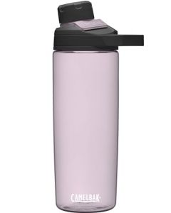 CamelBak Chute Mag - Botella de agua sin BPA con Tritan Renew, tapa magnética que se guarda mientras bebe, 20 onzas, cielo morado