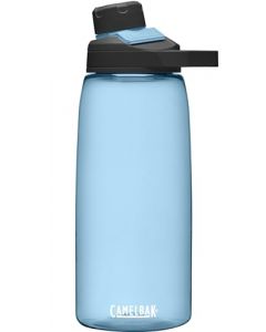 CamelBak Chute Mag - Botella de agua sin BPA con Tritan Renew, tapa magnética que se guarda mientras bebe, 32 onzas, color azul verdadero