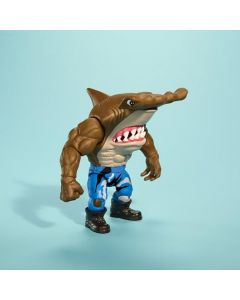 Mattel Street Sharks Jab - Figura de acción de Juguete de los 90 TV Half-Man Half-Shark Hero, Juguete articulado de 6 Pulgadas con Piel Real, mordida y Cabeza