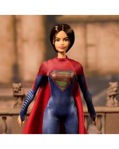 Barbie Signature Muñeca de Colección Supergirl para niñas de 6 años en adelante