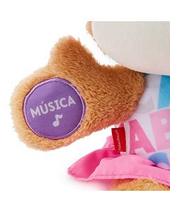 Fisher-Price - Ríe y Aprende Hermanita Aprende Conmigo Peluche para bebés con música y sonidos Enseña partes del cuerpo colores y formas Para 6 a 36 meses